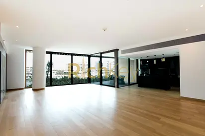 High-End 3BR Apartment in Bulgari Residences | Marina View