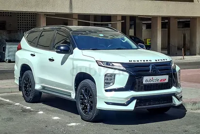 AED 1292/month | 2023 Mitsubishi Montero Sport GLS 4WD | GCC Specs | Ref#476566