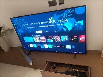 Samsung brand the frame QLED TV 65 inches 4k smart perfect condition working