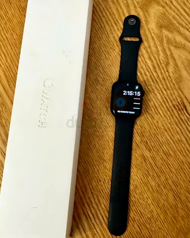 Apple Watch 8 Series (Black) with Original Box - 45mm with 96% battery