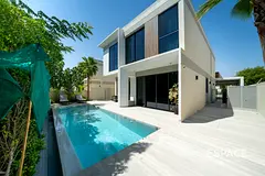 Extended | Private Pool | Landscaped