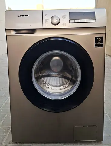 Samsung with digital inverter 7kg , washing machine with working properly.
