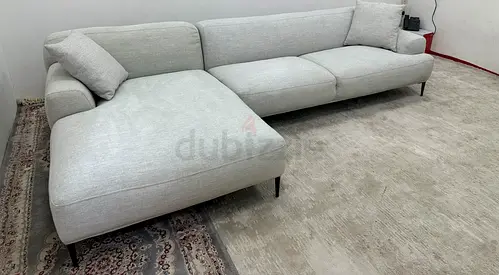 Excellent condition the loom collection lshape sofa