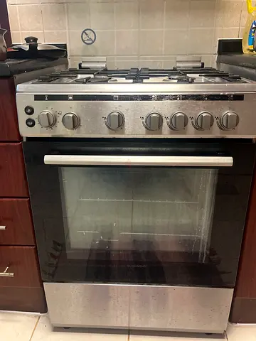 Stainless Steel Freestanding Oven and Gas Cooker - Good Working Condition | gas stove