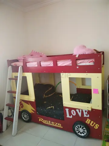 Childrens Car-Themed Bunk Bed (Love Bus) - Good Condition. Free delivery.