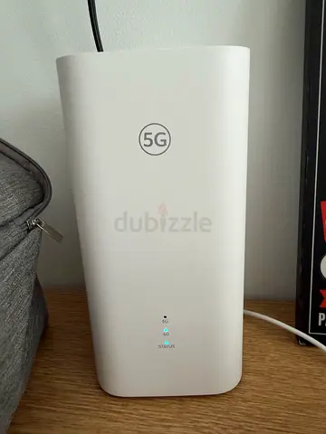 Huawei 5G WiFi Router – Excellent Condition