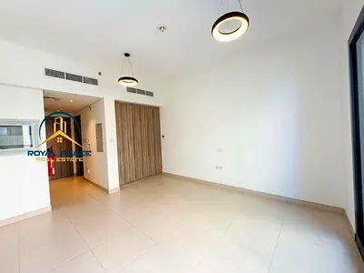 استوديو للإيجار في الجداف بمساحة 344 قدم مربع