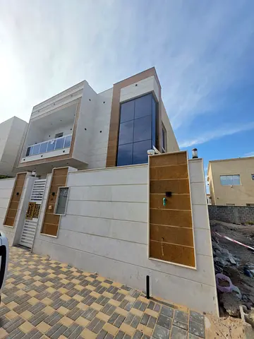 إليك إعلانًا احترافيًا وجاهزًا للنشر:  🏡 فيلا للإيجار في منطقة الياسمين – عجمان  ✅ 5 غرف نوم ماستر ✅ تشطيبات ممتازة ✅ مساحات واسعة ✅ مناسبة للعائلات