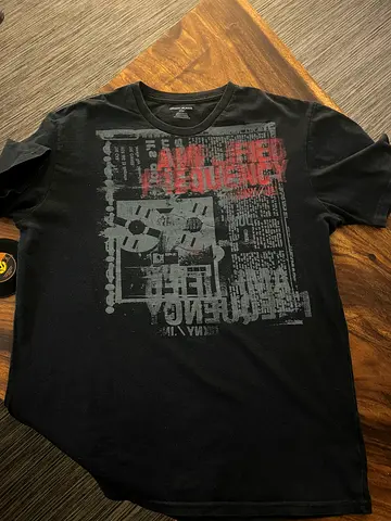 DKNY Jeans men’s T- shirt