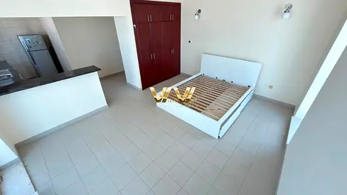 SPACIOUS STUDIO | VACANT | WITH BALCONY
