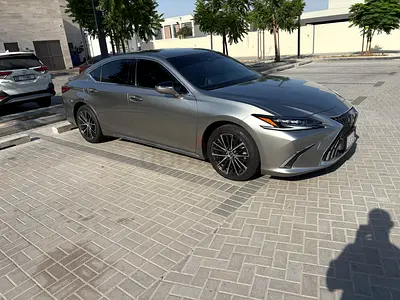 Lexus ES 350 Prestige 2025 | GCC Specs