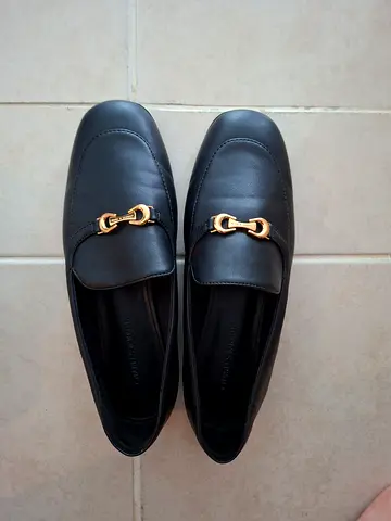 Black Leather Loafers with Gold Bit Detail - Size Unknown, Gently Used