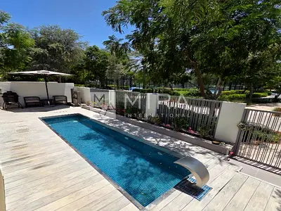 FlexibleCheques I CornerUnit I Resort Style Living