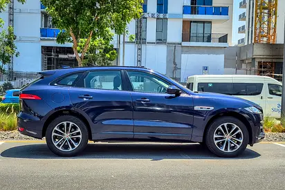 صورة مصغرة 4 لـ 2018 Jaguar F-PACE