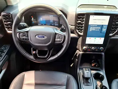 صورة 10 لـ 2024 FORD EVEREST