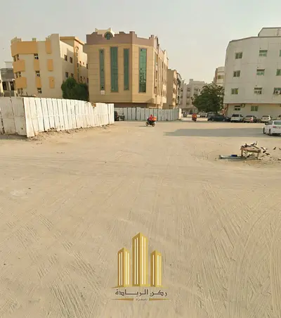 للبيع ارض بالشارقة منطقة مويلح