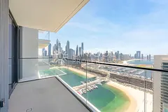 Live by the Beach | Elegant 4BR | Sea View