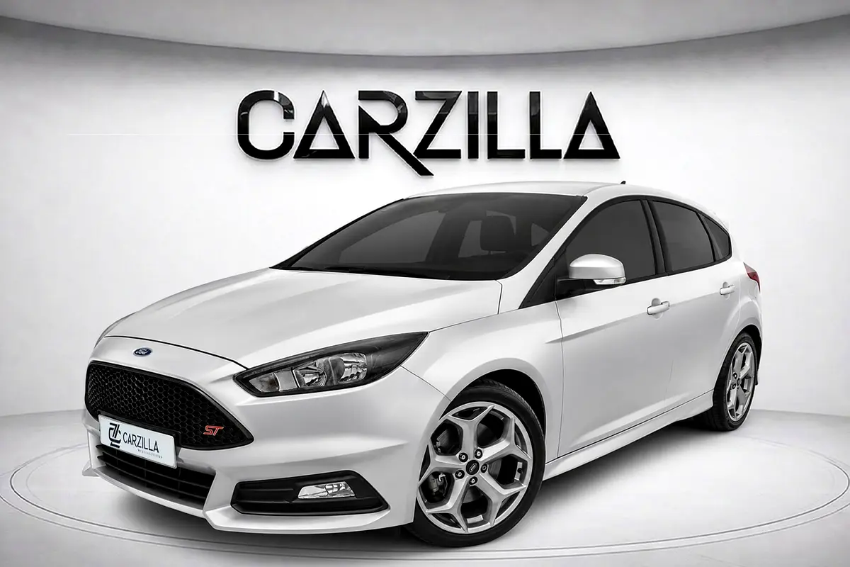 Ford Focus 2018 — photo 1 of 14