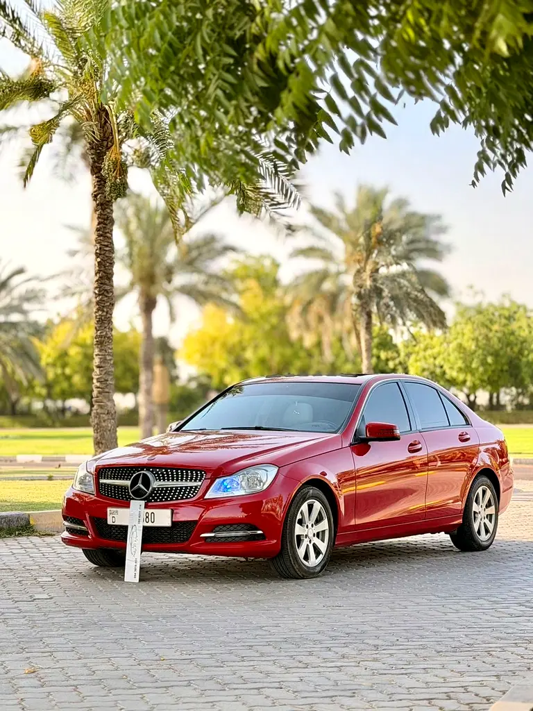 Mercedes-Benz C-Class 2013 — photo 1 of 19
