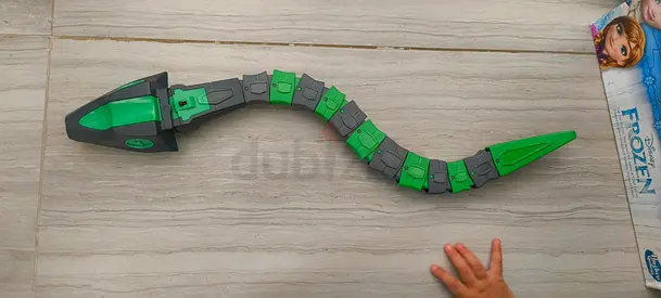 Green interactive electric bendable snake toy - modular segmented action toy