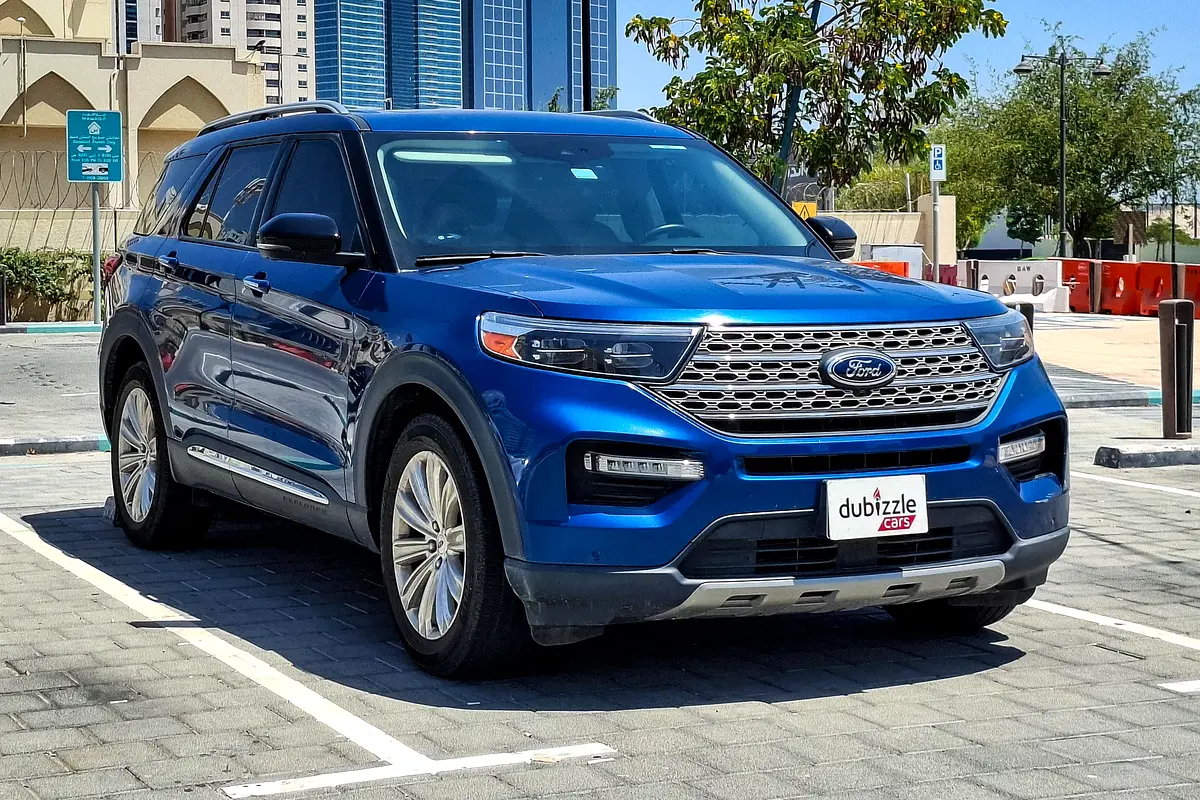 Ford Explorer 2022 — photo 1 of 16