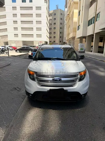 Well Maintained 2013 Ford Explorer XLT | GCC Specs Accident Free