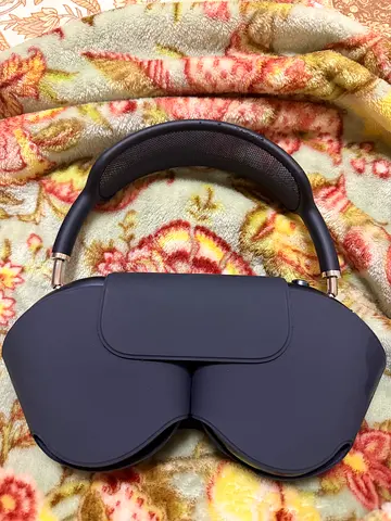 Airpod max