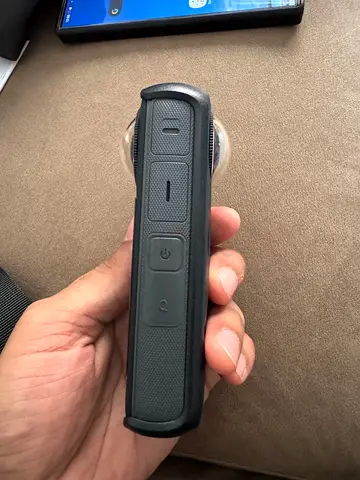 Insta 360 x4 camera very excellent condition