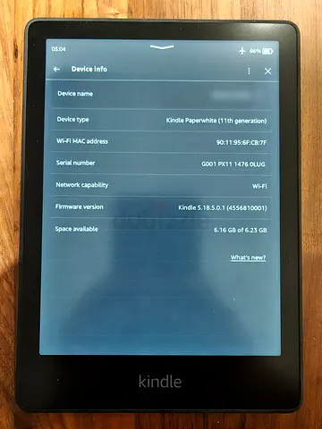 Amazon Kindle Paperwhite (11th Gen) - 6.8 Display with Warm Light + Flip Cover