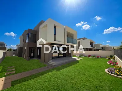 Parkside-Pool | Marina Skyline View | Mortgage
