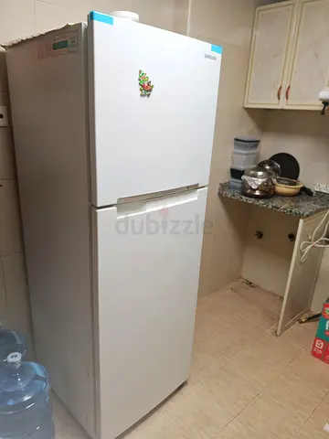 Samsung Top Freezer Refrigerator - Clean White, Good Condition