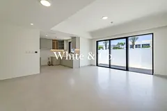 Available Now | Single Row| Prime Location