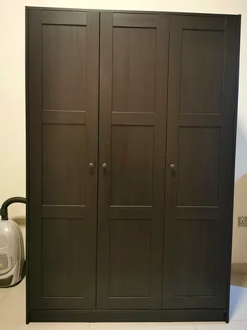 3 Door Wooden Dressing cabinet