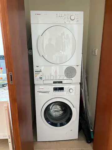 Stacked Bosch Washer series 4 and Dryer series 2 Combo - Front Load, Good Condition