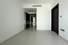 Spacious 3BR | Open Kitchen | Prime Location