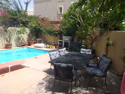 Vacant Soon | Single Row | Corner Unit | 5BR Family Villa