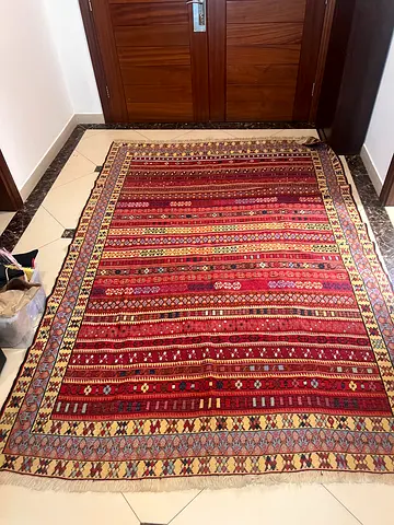Handwoven Red Persia Rug - regular Used Condition