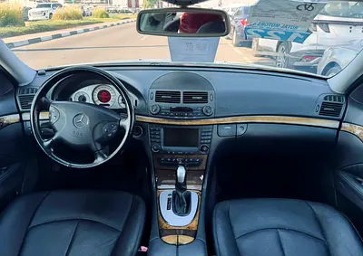 2004 Mercedes-BENZ E-CLASS 缩略图 18