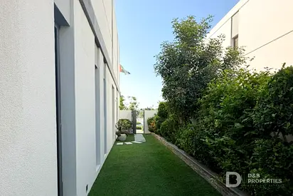 Spacious Layout | Fully Furnished | Upgraded