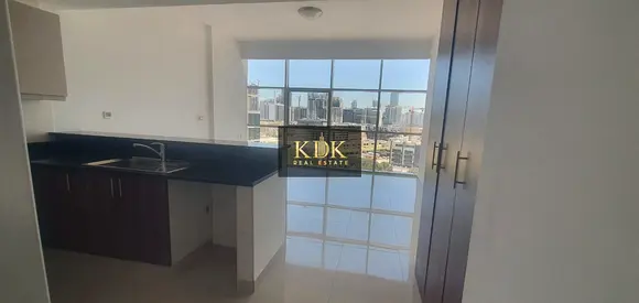 High Floor | Spacious Unit | Ready to Move