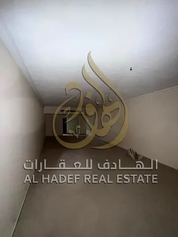 Spacious and well-maintained 3-bedroom apartment with separate living area and maid’s room, located in a prime location near Arab Doctors Center.