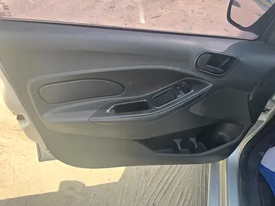 صورة مصغرة 5 لـ 2019 FORD FIGO