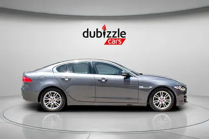 صورة 4 لـ 2016 Jaguar XE