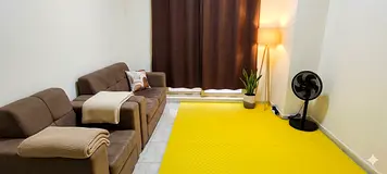Large Spacious Room with Balcony for Females or Pakistani Couple - Ind Area 6