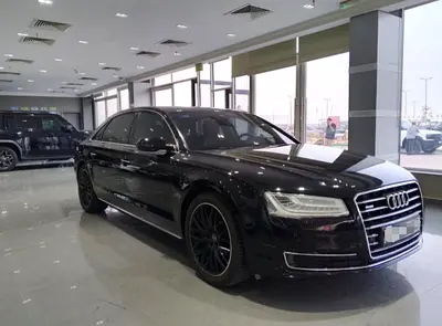 2017 AUDI A8 photo 3