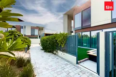 Availabel From August | Direct Access To Amenities
