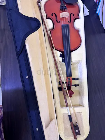 Student 4/4 Violin with Case and Bow - Good Condition