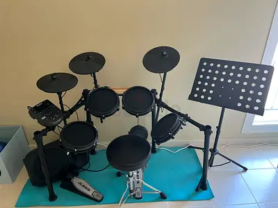 Alesis Electronic Drum Kit with Stool and Music Stand - Good Condition