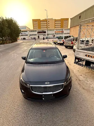 Kia Carnival 2016 GCC Specs | Spacious Family Minivan