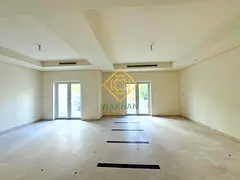 Spacious 3BR + Maid’s | Unfurnished | Vacant